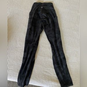 Lululemon align leggings full length- pockets- size 4- black camo